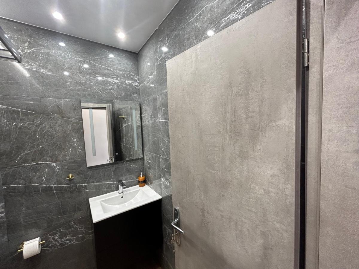 Port Twins Suites No1 El Pireo Exterior foto
